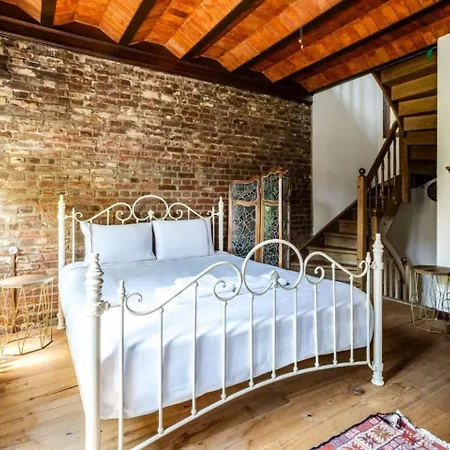 Nyaraló Chic 2br Retreat House - Heart Of Cihangir! #394 Isztambul