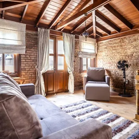 Chic 2br Retreat House - Heart Of Cihangir! #394